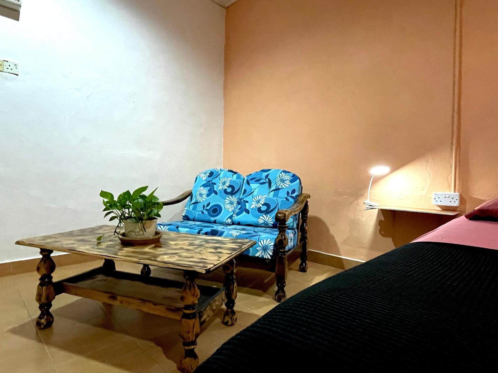 Home Sol Guesthouse Pantai Cenang  Exterior foto